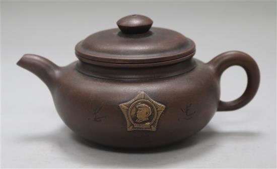 A Chairman Mao Yixing teapot